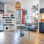 Bain de soleil - Terrasse - Clim-Wifi-Netflix - Gare SNCF-Centre-Ville